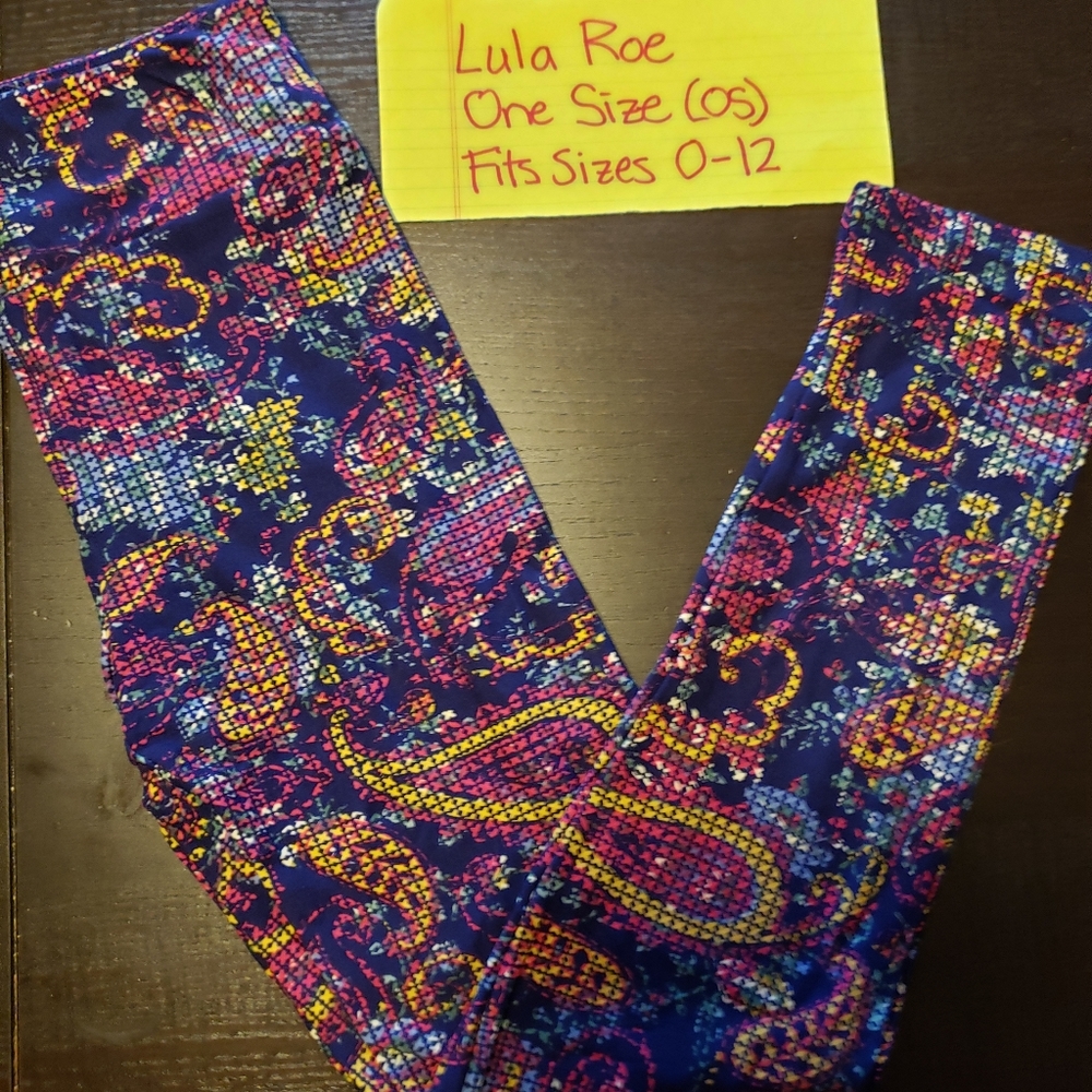 Sizes 0-12 one size os NEW Lula roe leggings